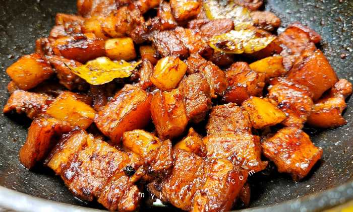 How to cook adobong baboy bisaya style